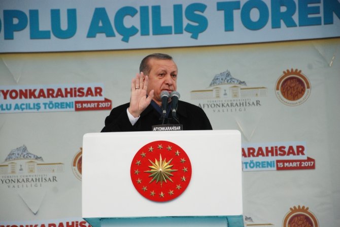 Fatih Sultan Mehmet’i Örnek Gösterdi, 18 Yaşa Vurgu Yaptı