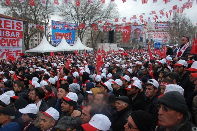 Fatih Sultan Mehmet’i Örnek Gösterdi, 18 Yaşa Vurgu Yaptı