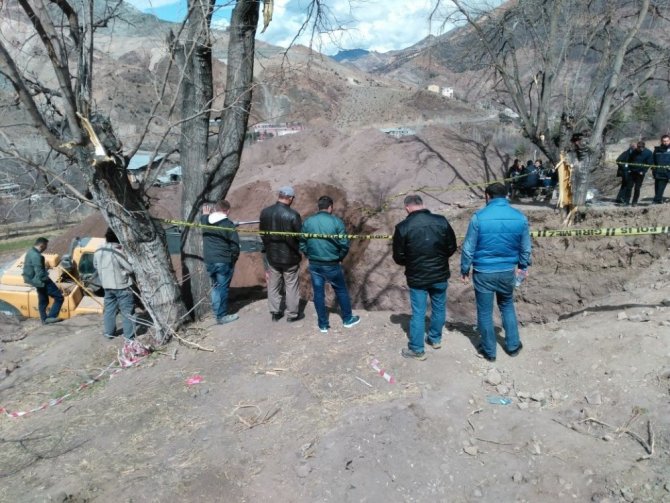 Yusufeli’nde 3 Ton Altın İçin Define Kazısı Başlattılar