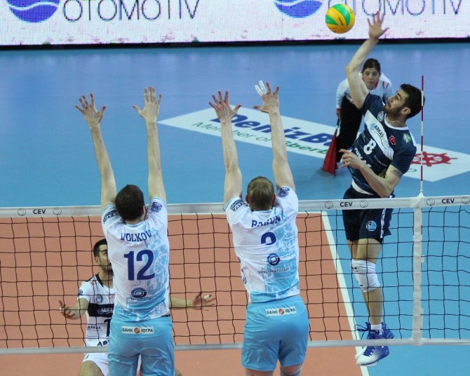 Arkasspor, Rus Ekibe Yenildi