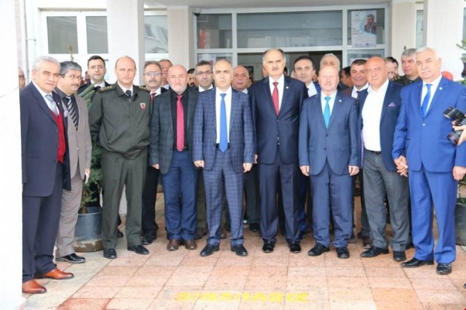 Giresun’da İhtiyaç Sahibi Öğrenciler İçin ‘Ünibutik’ Kuruldu
