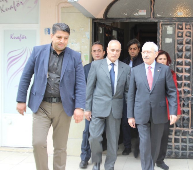 Kılıçdaroğlu’ndan Şehit Ailesine Ziyaret