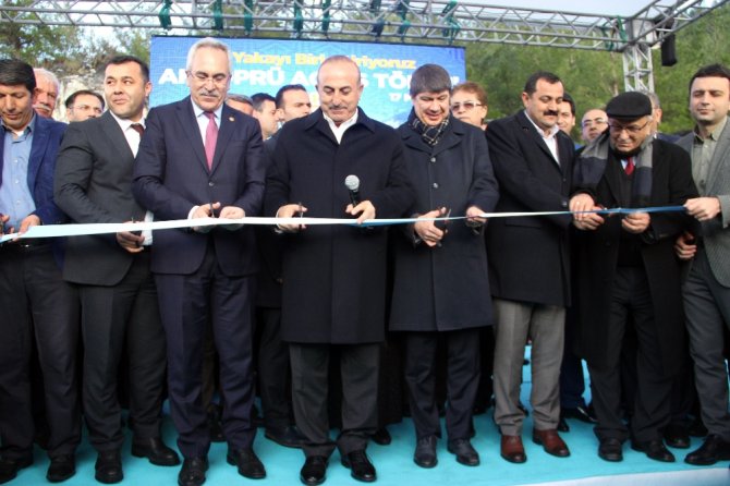 Bakan Çavuşoğlu’ndan Muhalif Ülküçülere Seslendi
