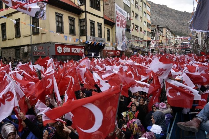 Başbakan Yıldırım Gümüşhane’de