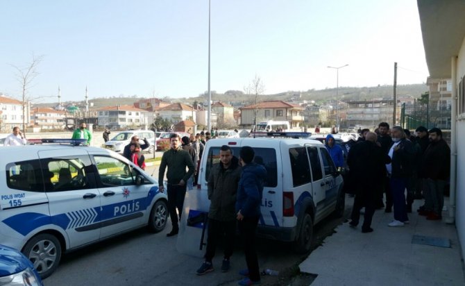 Otobüsler Tahrip Edildi: Kafasına Taş İsabet Eden Kaleci Yaralandı