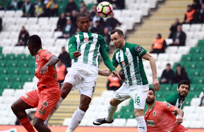 Alanyaspor’dan Kritik Galibiyet