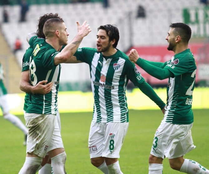 Alanyaspor’dan Kritik Galibiyet
