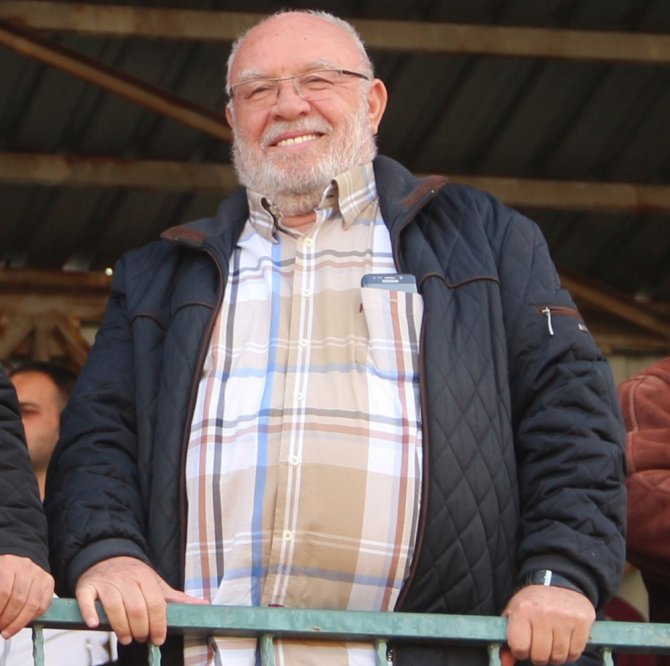 Memleketinin Takımı Yararına Konser Verecek