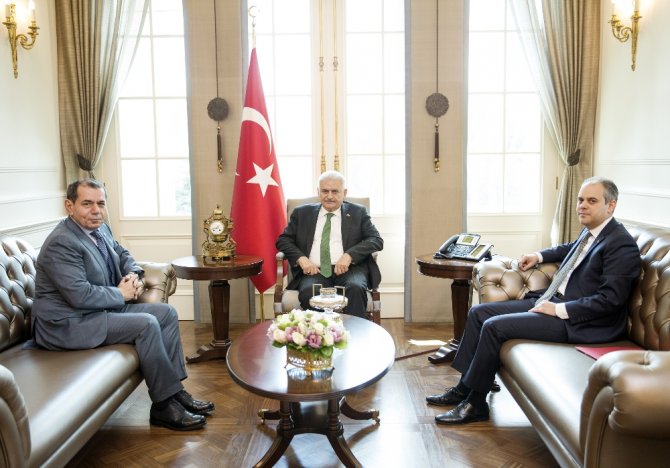Başbakan’ın Konuğu Dursun Özbek’ti