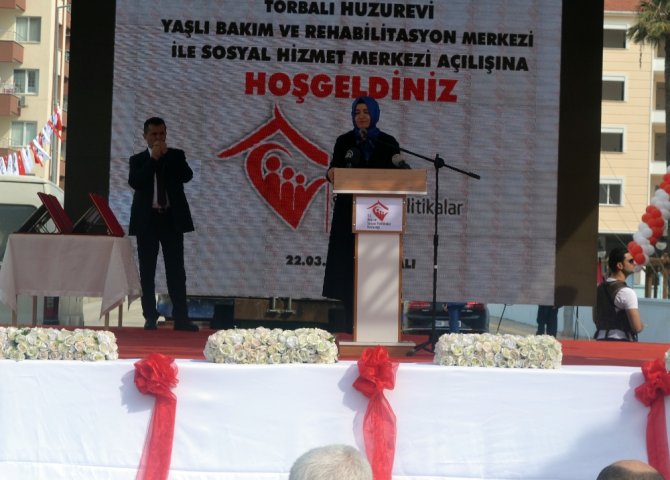 "Kadın Haklarında Konusunda Parmak Sallayan Batı..."