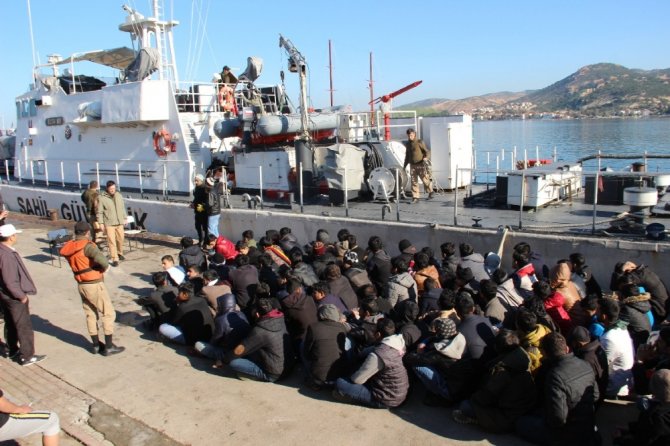 Foça’da, 115 Suriyeli Göçmen Yakalandı