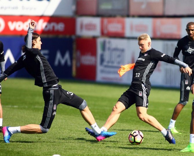 Beşiktaş’ta Gençlerbirliği Maçı Hazırlıkları Sürüyor