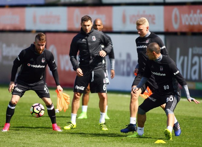 Beşiktaş’ta Gençlerbirliği Maçı Hazırlıkları Sürüyor
