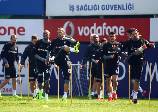 Beşiktaş’ta Gençlerbirliği Maçı Hazırlıkları Sürüyor
