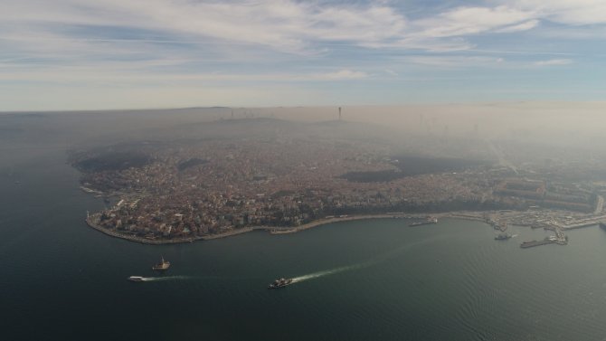 İstanbul’u Kaplayan Yoğun Sis Havadan Görüntülendi