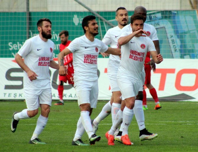 Erteleme Maçında Kazanan Ümraniyespor