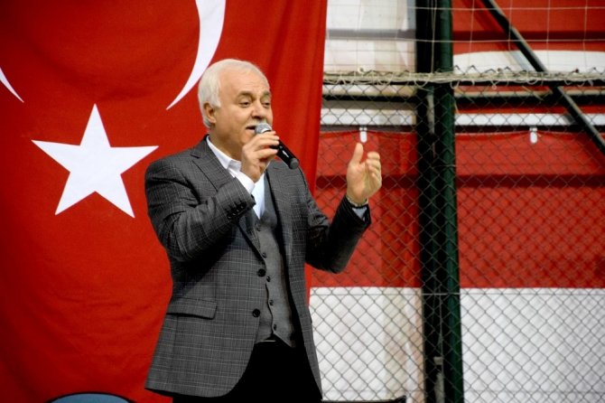 Nihat Hatipoğlu Giresun’da ‘Şühedanın İzinde’ Konferansına Katıldı