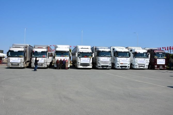 Trabzon’dan Suriye’ye 8 Tır Dolusu Yardım Malzemesi