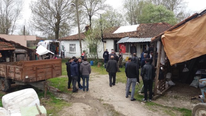 Yaşlı Kadın Sobayı Yakmak İsterken Can Verdi