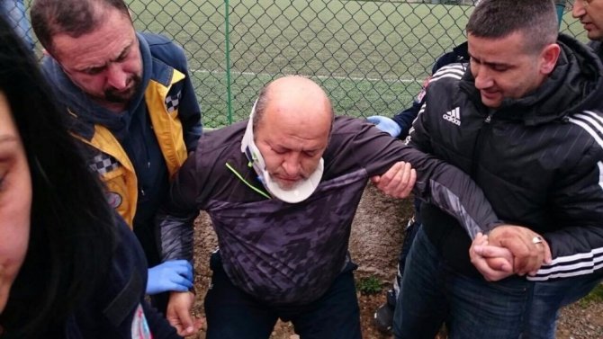 Amatör Maçta Olay: Antrenör Darp Edildi