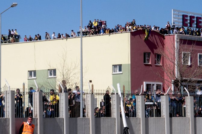 Başkent’te Maç Sonrası Ortalık Karıştı