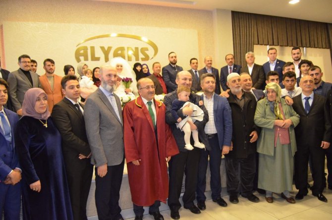 Bakan Soylu Nikah Şahidi Oldu