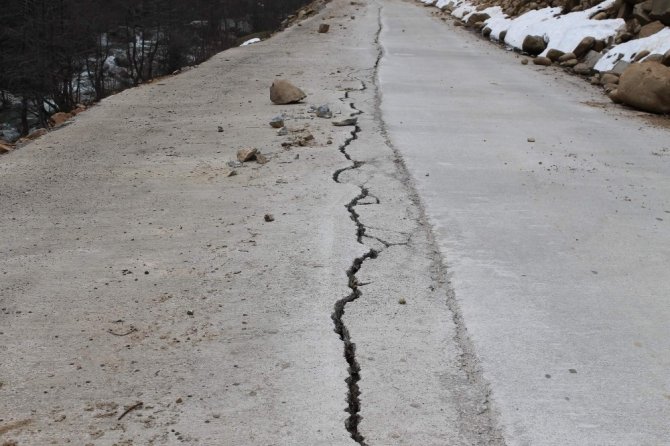 İkizdere Cimil Grup Yolu İlgi Bekliyor