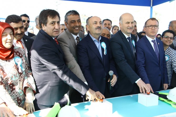 "Yunanı Mı Denize Döküyorsun?"