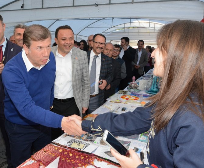 Siyaset Ve Futbolun Önemli Simaları "Evet" İçin Destek İstedi