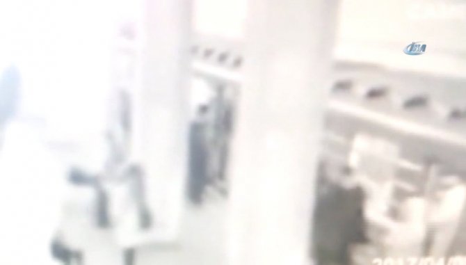 Rusya’daki Saldırı Güvenlik Kamerasına Böyle Yansıdı