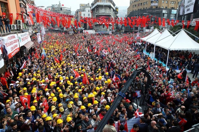 Alparslan Türkeş’i Unutmadı