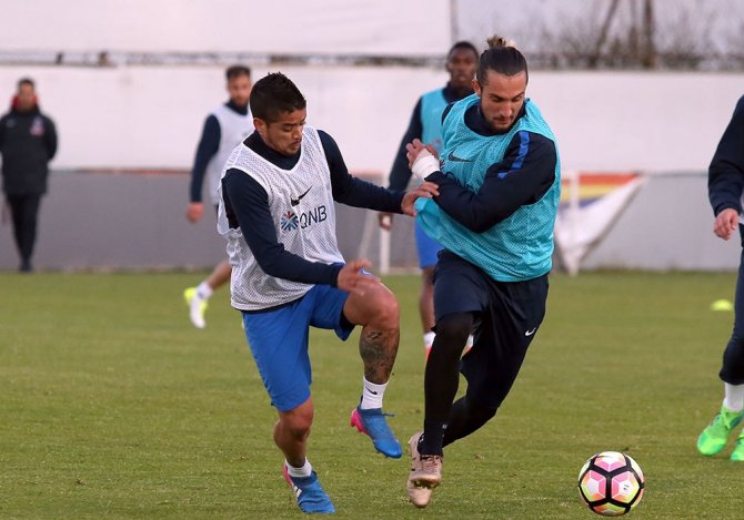 Trabzonspor’da Beşiktaş Mesaisi Sürüyor