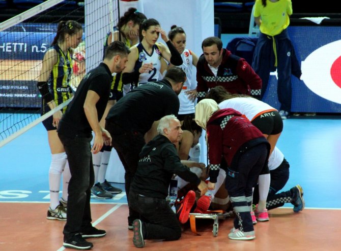 Eczacıbaşı Vitra’lı Thaisa Korkuttu
