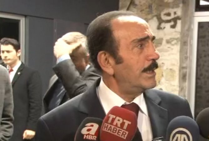 Başbakan Sanatçılarla Sorunlarını Ve Referandumu Konuştu