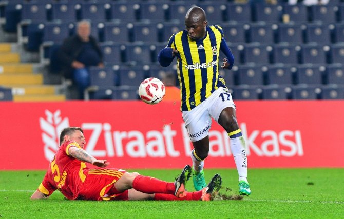 Fener Yarı Finalde: Rakip Başakşehir