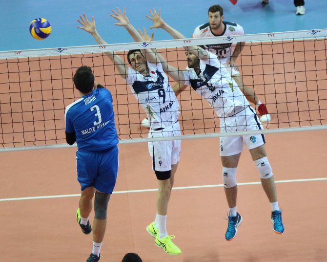 Arkasspor Evinde Kazandı