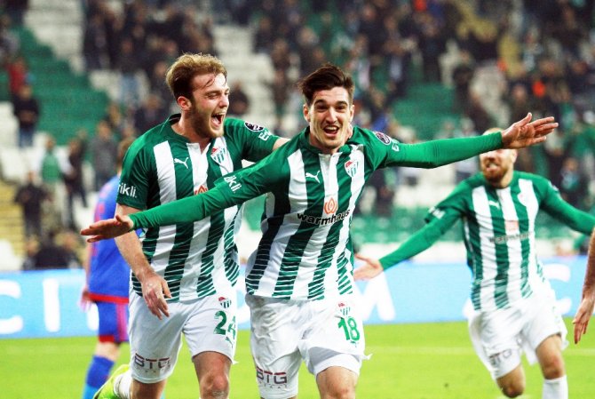 Bursaspor, Kardemir Karabükspor’a Fırsat Vermedi