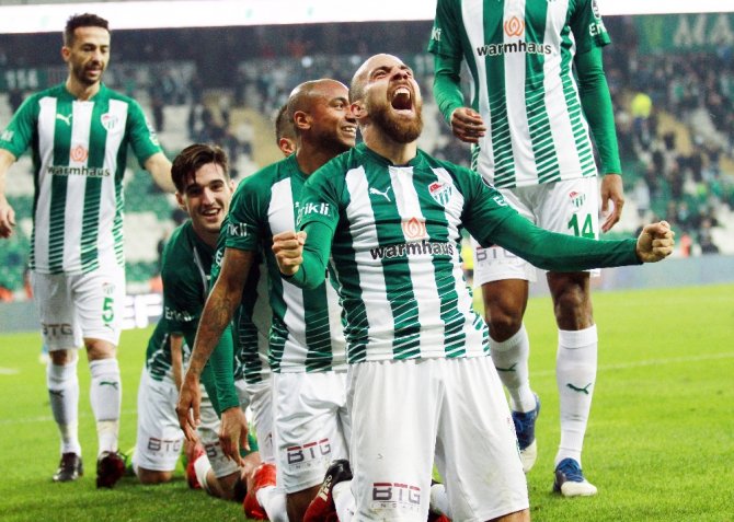 Bursaspor, Kardemir Karabükspor’a Fırsat Vermedi