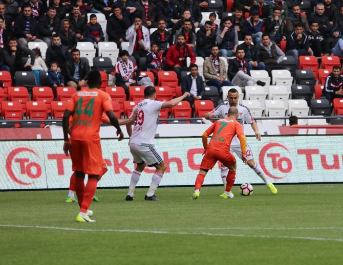 Alanya Seriye Bağladı, G.antep Ateş Hattında!