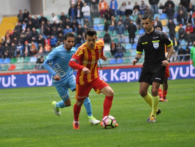 Osmanlıspor Deplasmanda Coştu