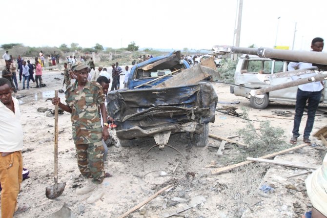 Somali Çifte Saldırıyla Sarsıldı