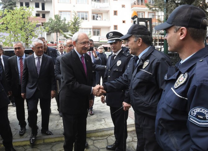 Muhtar Ve Azalarla Buluştu
