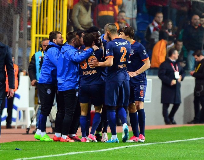Başakşehir’de Devler Ligi Müziği