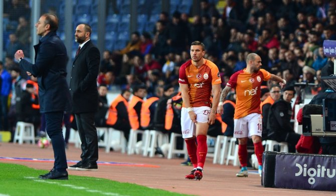 Tudor’un Galatasaray’ı Deplasmanda Kaybediyor