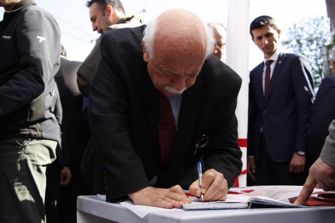 Bakan Avcı Mhp İl Başkanlığını Ziyaret Etti