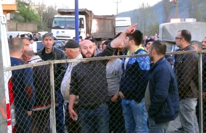 Tırın Çarptığı Çocuk Öldü: Sürücüyü Linçten Polis Kurtardı