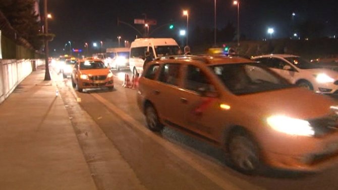 Başbakan’a Havalimanında ’Evet’ Sürprizi
