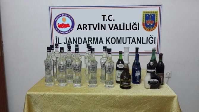 Artvin’de Kaçak Sigara Ve İçki Operasyonu