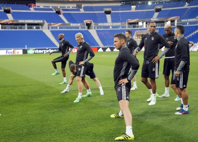 Beşiktaş Lyon Hazırlıklarını Tamamladı
