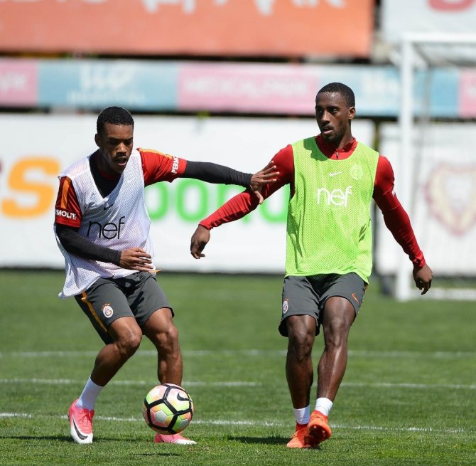 Galatasaray’da Derbi Hazırlıkları Sürüyor
